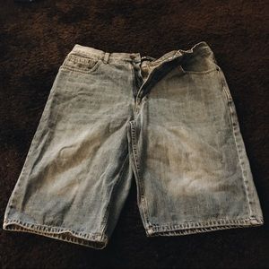 Avirex Size 38 Men’s Denim Shorts